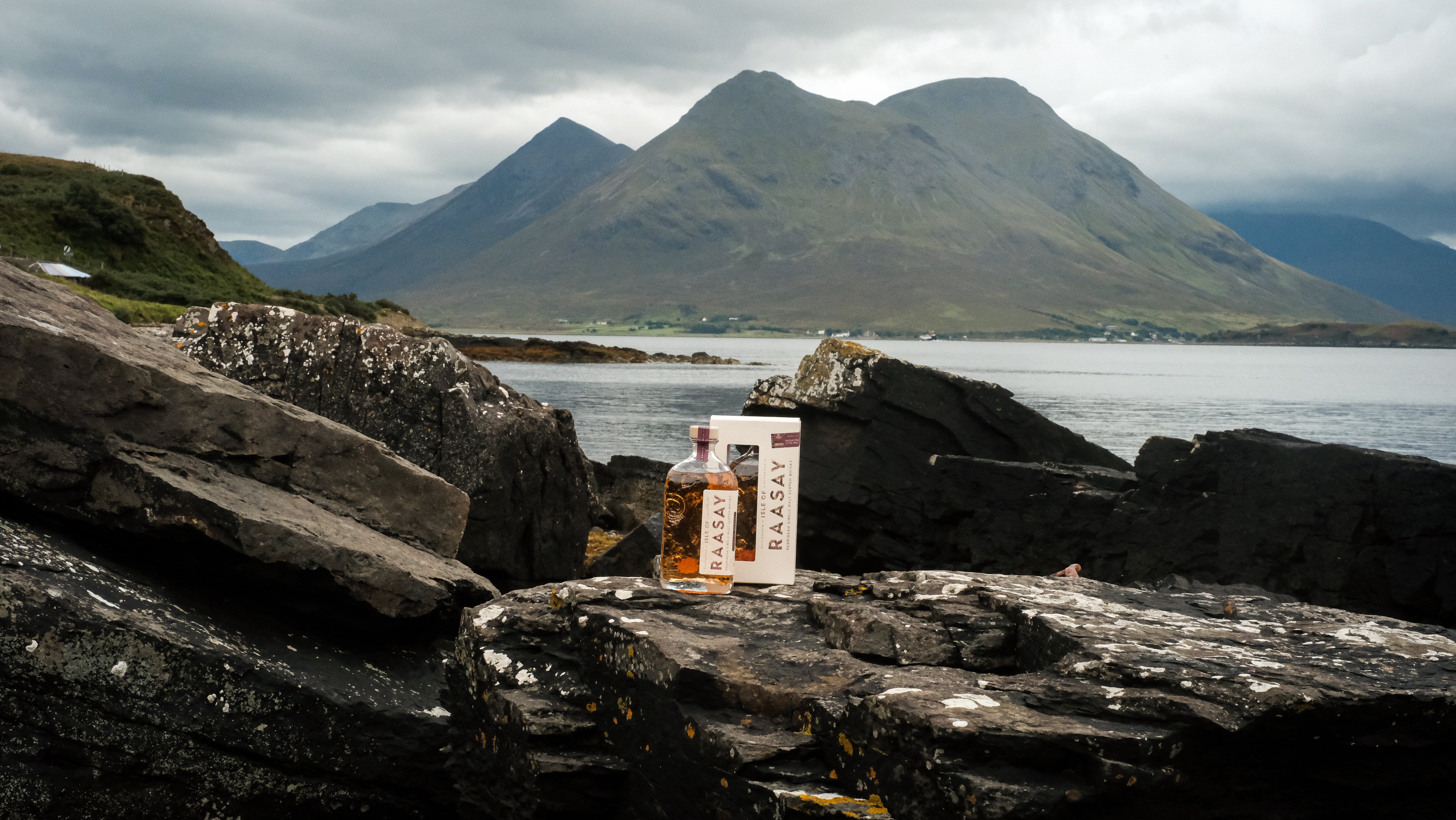Isle of Raasay Special Release 'Distillery of the Year' Humboldtii Virgin Oak Finish, Single Malt Whisky, 50.7% - Image 3